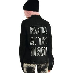HOT TOPIC Women’s Panic! At The Disco Denim Truckers Jacket Black Size Large